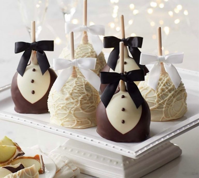 Bride and Groom candy apples
